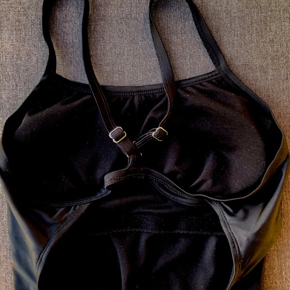 Diadora women’s swim suit - Picture 5 of 6